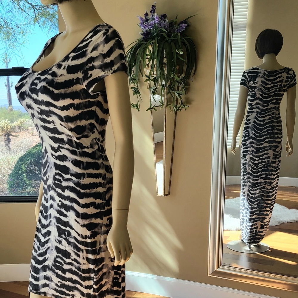 GUESS HIGH LOW DRESS